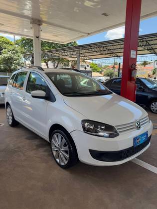 VOLKSWAGEN SPACEFOX 1.6 MI 8V FLEX 4P MANUAL VOLKSWAGEN SPACEFOX 1.6 MI 8V FLEX 4P MANUAL